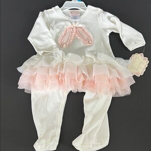 Biscotti White and Pink Footies NWT